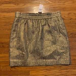 Ann Taylor LOFT metallic gold skirt! Beautiful print. Brand new with tags!